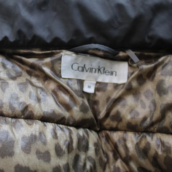 Calvin Klein Long Puffer Coat - Medium - Picture 9 of 9
